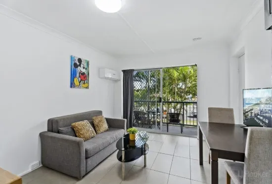 16/125 Frank Street, Labrador, Qld 4215