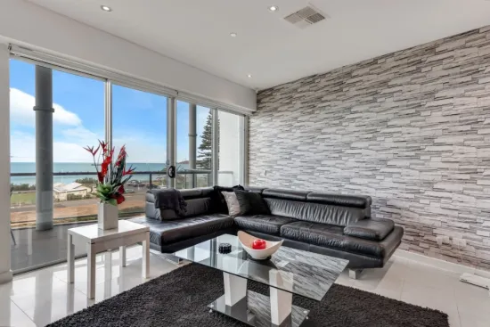 16/145-147 Hindmarsh Road, Victor Harbor, SA 5211-Image