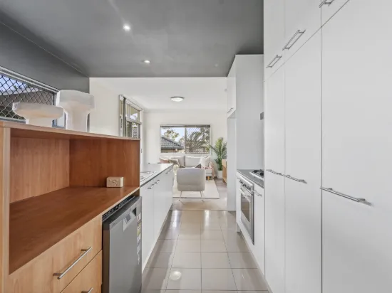 16/200 Riding Road, Balmoral, Qld 4171-Image