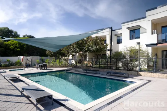16/5 Eastleigh Loop, Currambine, WA 6028