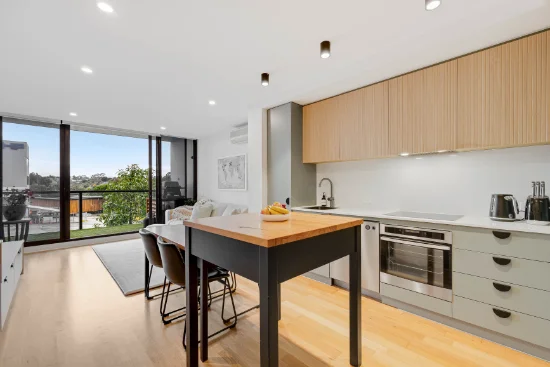 16/69 River Street, Richmond, Vic 3121 - For Sale