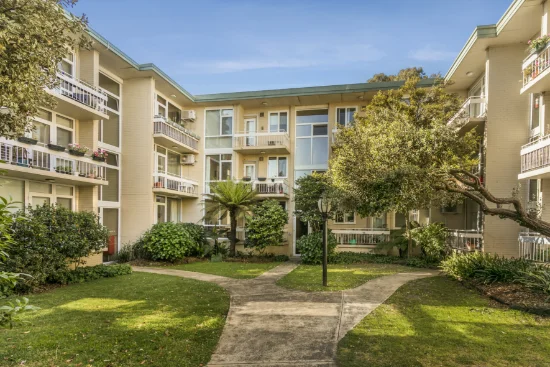 16/9 Lisson Grove, Hawthorn, Vic 3122