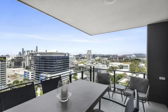 1601/12 Cunningham Street, Newstead, Qld 4006