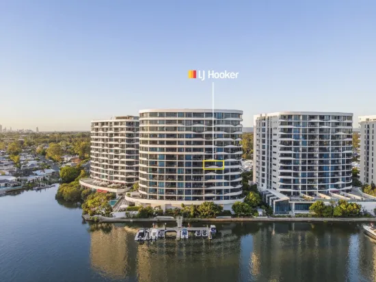 1602/5 Harbour Side Court, Biggera Waters, Qld 4216