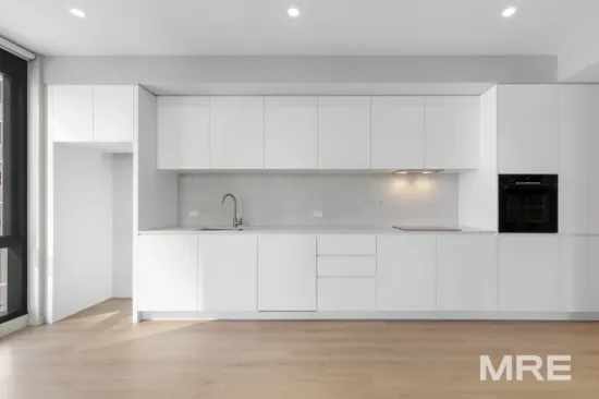 1607/272   Normanby Rd, South Melbourne, Vic 3205