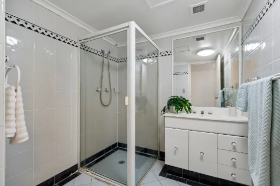 166/208 Pacific Highway, Hornsby, NSW 2077-Image