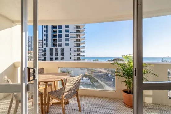 17/114 THE ESPLANADE, Surfers Paradise, Qld 4217-Image