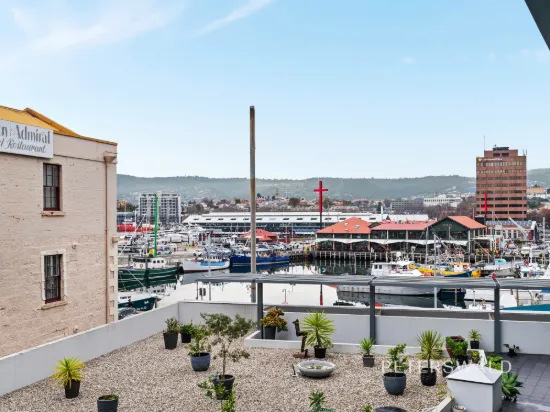 17/15 Hunter Street, Hobart, Tas 7000