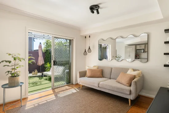 17/2-6 Bridge Road, Stanmore, NSW 2048