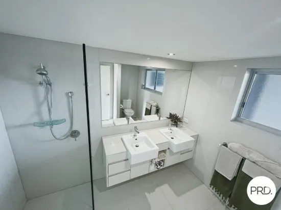 17/2 The Promenade, Boyne Island, Qld 4680-Image