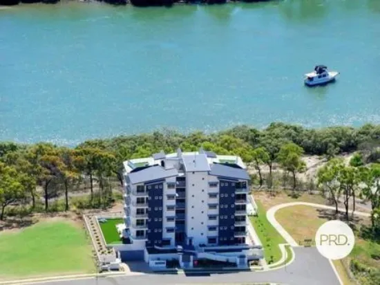 17/2 The Promenade, Boyne Island, Qld 4680-Image
