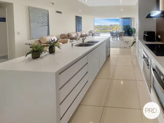17/2 The Promenade, Boyne Island, Qld 4680-Image