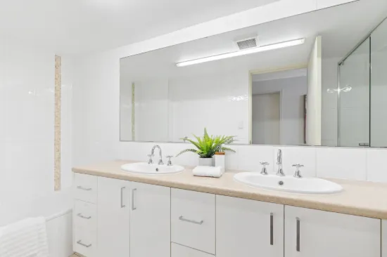 17/418 Marine Parade, Biggera Waters QLD 4216-Image