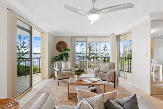 17/418 Marine Parade, Biggera Waters QLD 4216-Image