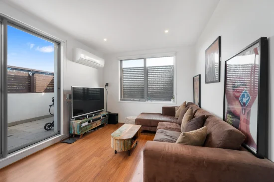 17/4a Lansdowne Road, St Kilda East, Vic 3183