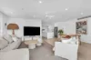 17/72 The Esplanade, Burleigh Heads, Qld 4220-Image