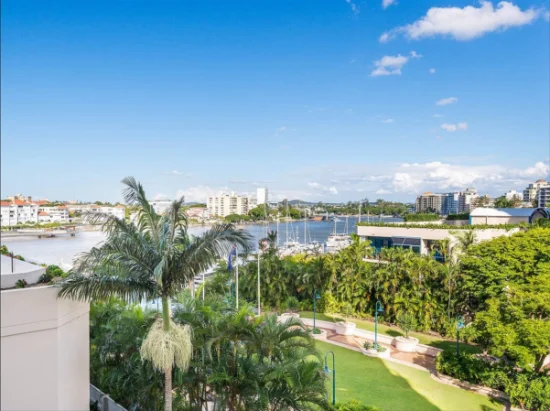 17/8 Goodwin Street, Kangaroo Point, Qld 4169