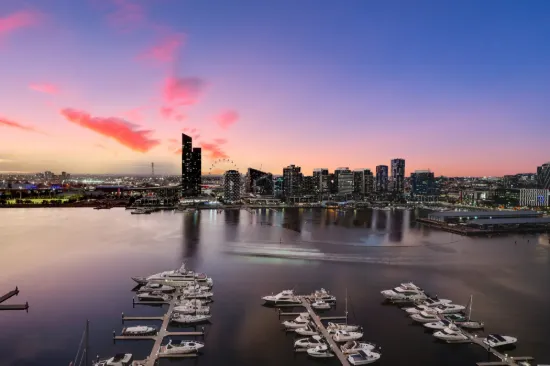 1702/9 Waterside Place, Docklands, Vic 3008
