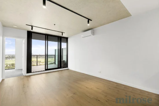 1703/8 Joseph, Footscray, Vic 3011 - For Rent