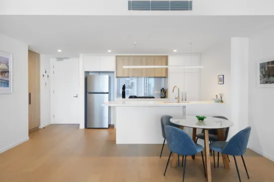 171/25 Woodroffe Avenue, Main Beach, Qld 4217-Image