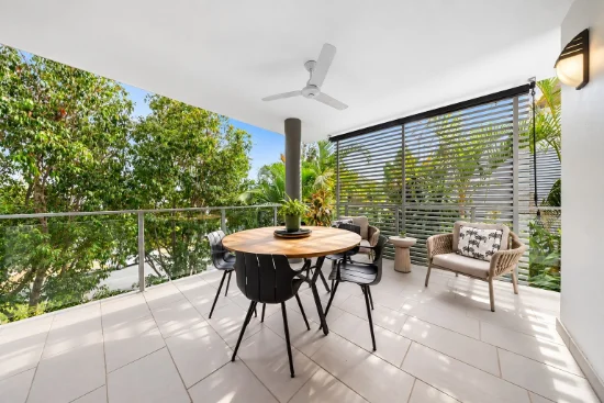 18/12 Barramul Street, Bulimba QLD 4171-Image