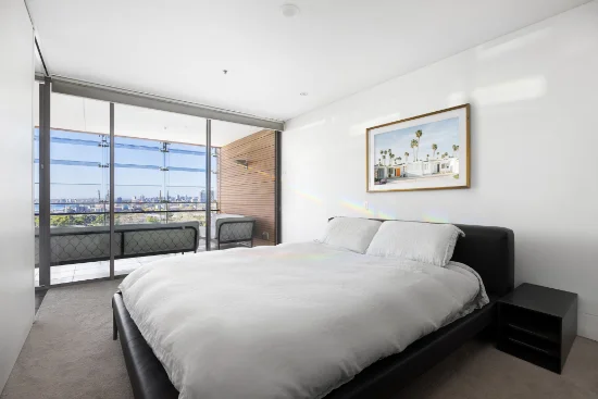 18/155 Macquarie Street, Sydney, NSW 2000-Image