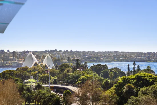 18/155 Macquarie Street, Sydney, NSW 2000-Image