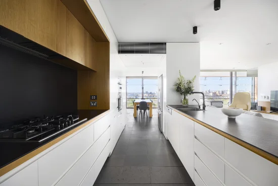 18/155 Macquarie Street, Sydney, NSW 2000-Image