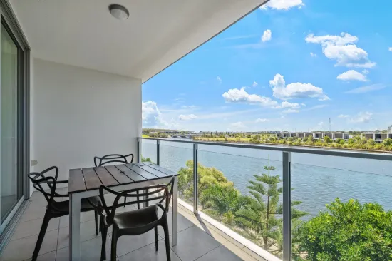 18/19 Shine Court, Birtinya, Qld 4575