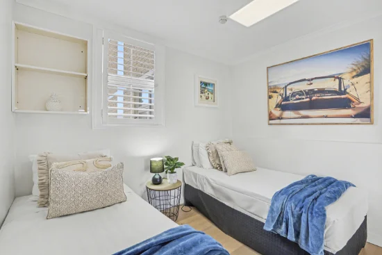 18/26 The Esplanade, Surfers Paradise, Qld 4217-Image