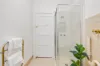18/32 Queens Road, Melbourne, Vic 3004-Image