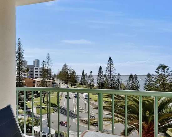 18/484-488 Marine Parade, Biggera Waters, Qld 4216