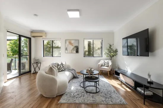 18/6-8 College Crescent, Hornsby, NSW 2077