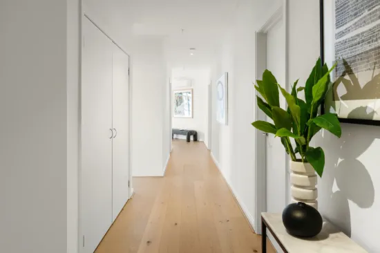 18/71 Denbigh Road, Armadale, Vic 3143-Image