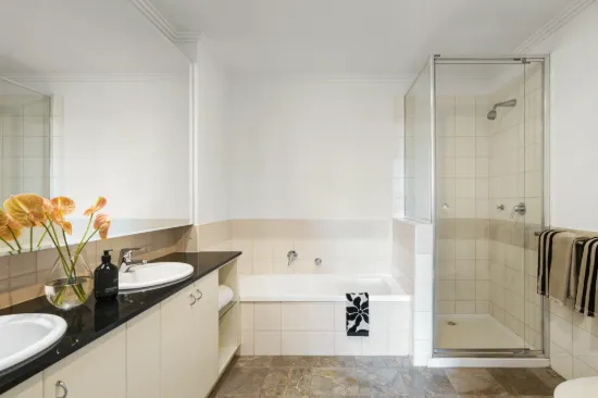 18/71 Denbigh Road, Armadale, Vic 3143-Image