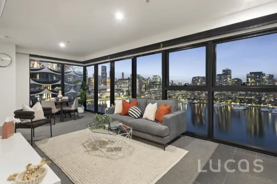 1813/8 Pearl River Road, Docklands, Vic 3008