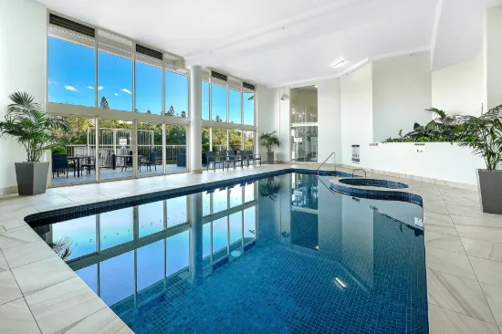 182/1 Serisier Avenue, Main Beach, Qld 4217