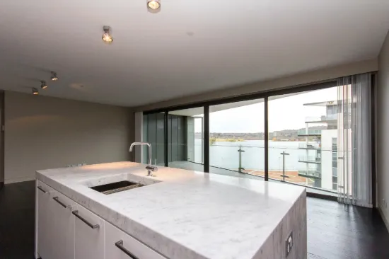 19/17 Eastlake Parade, Kingston, ACT 2604