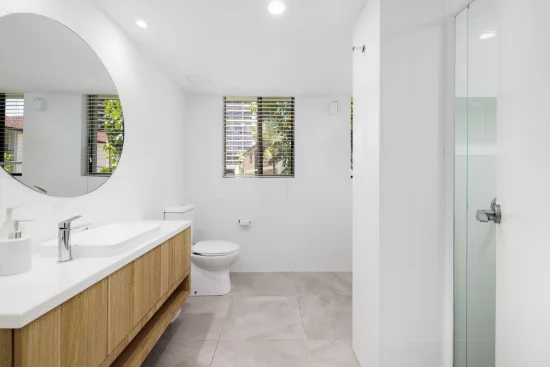 19/24 Hamilton Avenue, Surfers Paradise, Qld 4217-Image