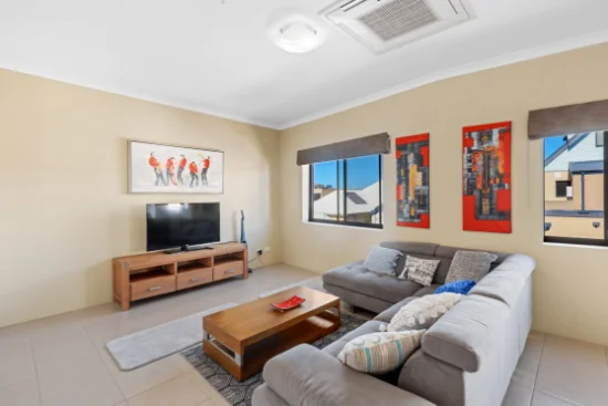 19 Breakwater Parade, Mandurah, WA 6210 - For Rent