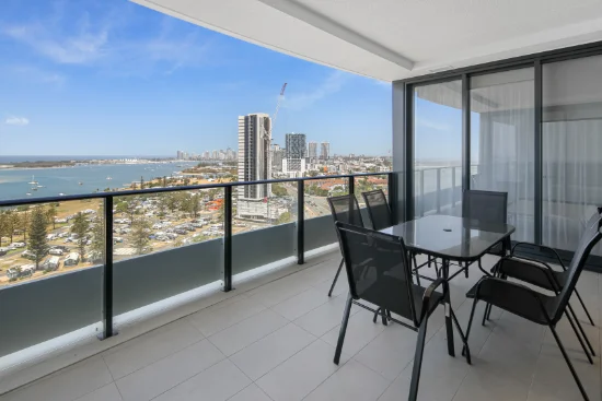 1904/180 Marine Parade, Labrador, Qld 4215