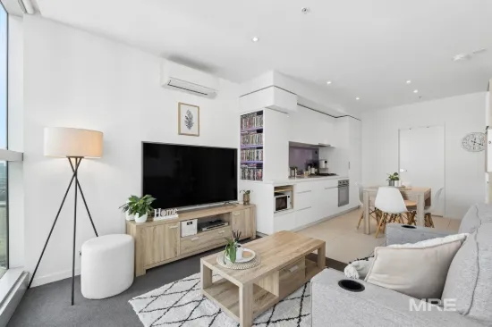 1909/241 Harbour Esplanade, Docklands, Vic 3008