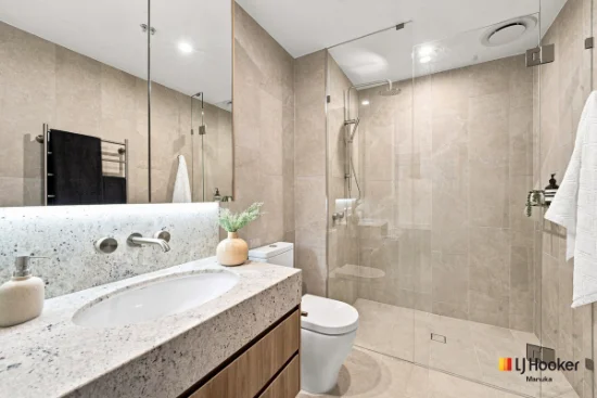 195/62 Constitution Avenue, Parkes, ACT 2600-Image