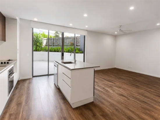 1B/12 Sanders St, Upper Mount Gravatt, Qld 4122