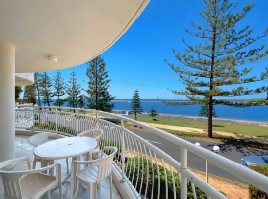 1D/510 Marine Parade, Biggera Waters, Qld 4216