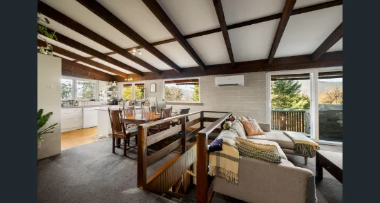 2/1 Heberles Road, Tawonga South, Vic 3698