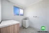 2/102 Fergus Road, Queanbeyan, NSW 2620-Image