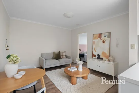 2/106 Ascot Vale Road, Flemington, Vic 3031