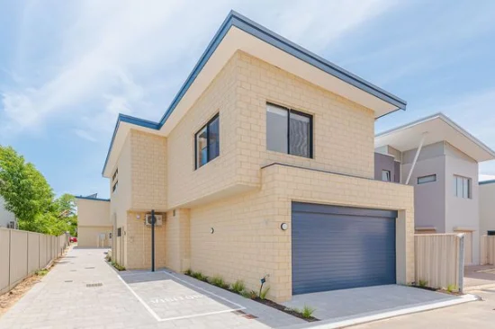 2/11 Morrison Street, Maylands, WA 6051