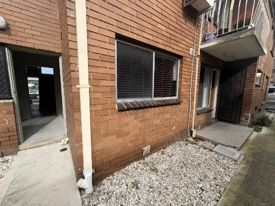2/117 Anderson Road, Sunshine, Vic 3020